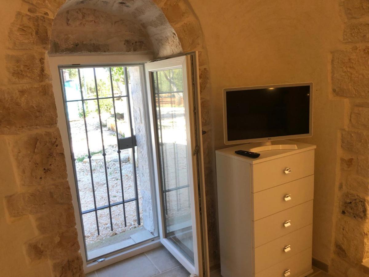 阿尔贝罗贝洛Trullo Dell' Edera Con Piscina Privata公寓 外观 照片
