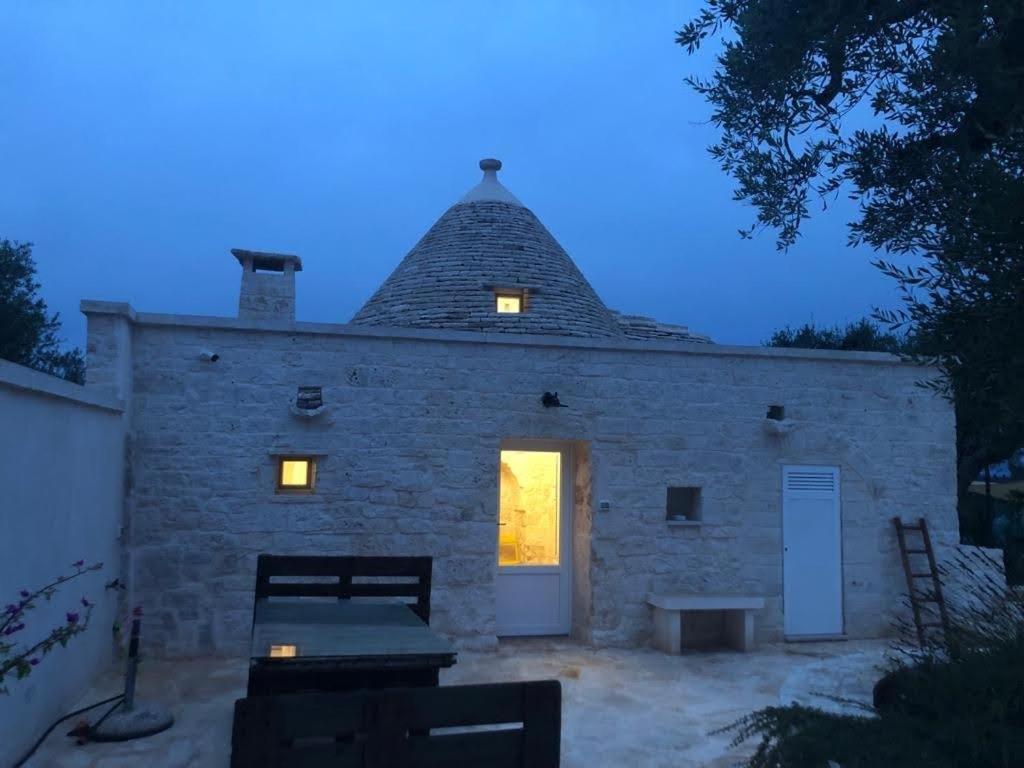 阿尔贝罗贝洛Trullo Dell' Edera Con Piscina Privata公寓 外观 照片